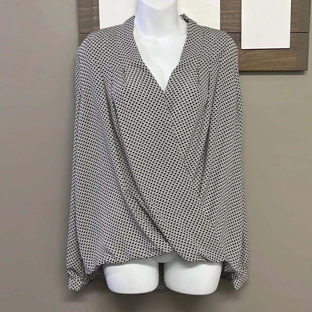 Ann Taylor Factory Long Sleeve Criss Cross High Low Abstract Cream/Blk Blouse- L